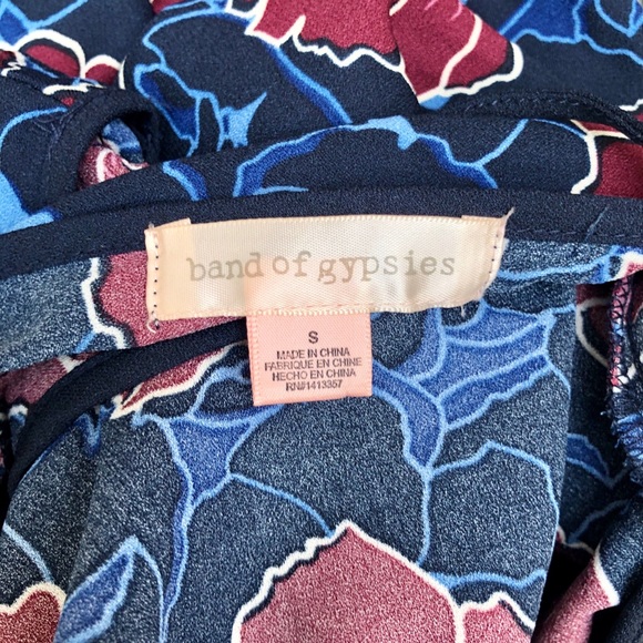 🎀🎉HP!!🎉🎀 Band of Gypsies floral jumpsuit - Picture 6 of 6